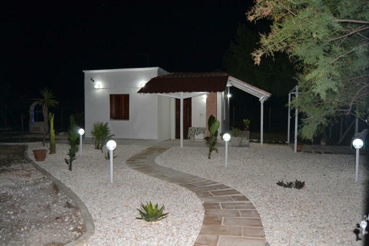 Villa Luana Punta Prosciutto Exterior photo
